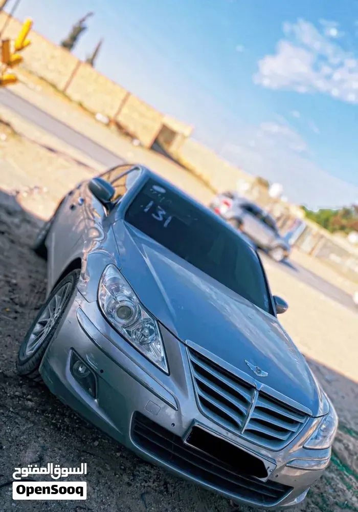 Genesis G70 2009 photo 2