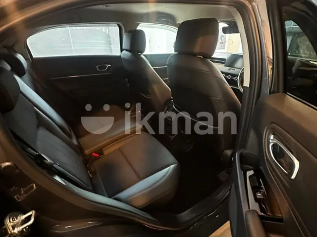 Honda Vezel 2023 photo 4