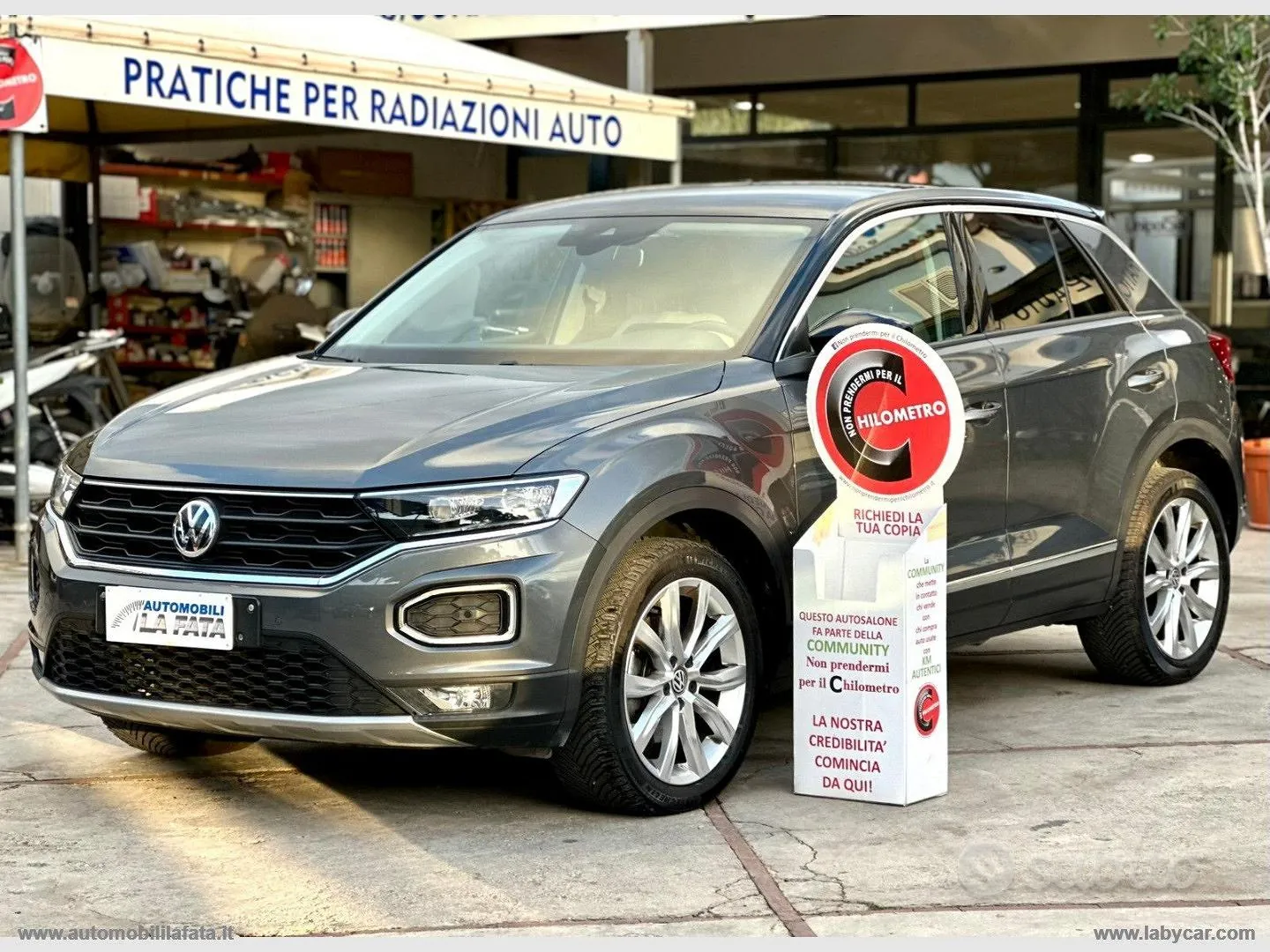 Volkswagen T-Roc 2018 photo 2
