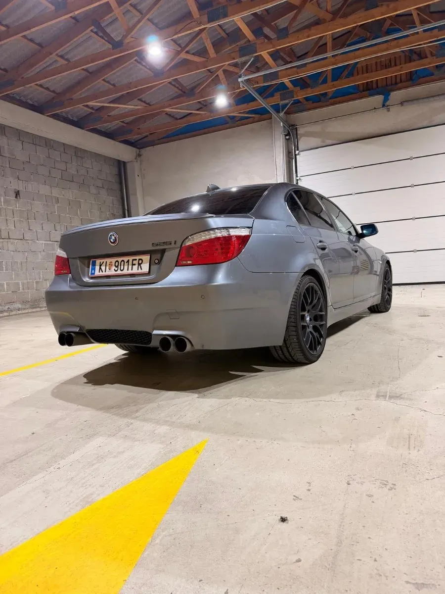 BMW 5 Series 2007 photo 3