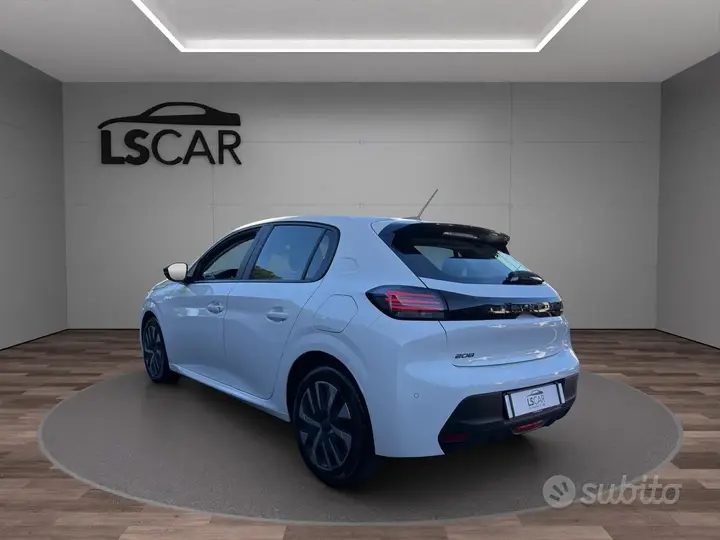 Peugeot 208 2024 photo 5