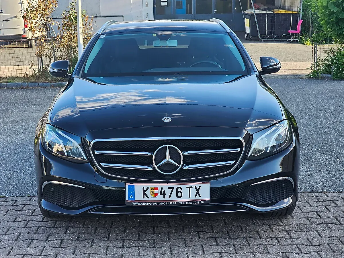 Mercedes-Benz E-Class 2020 photo 2