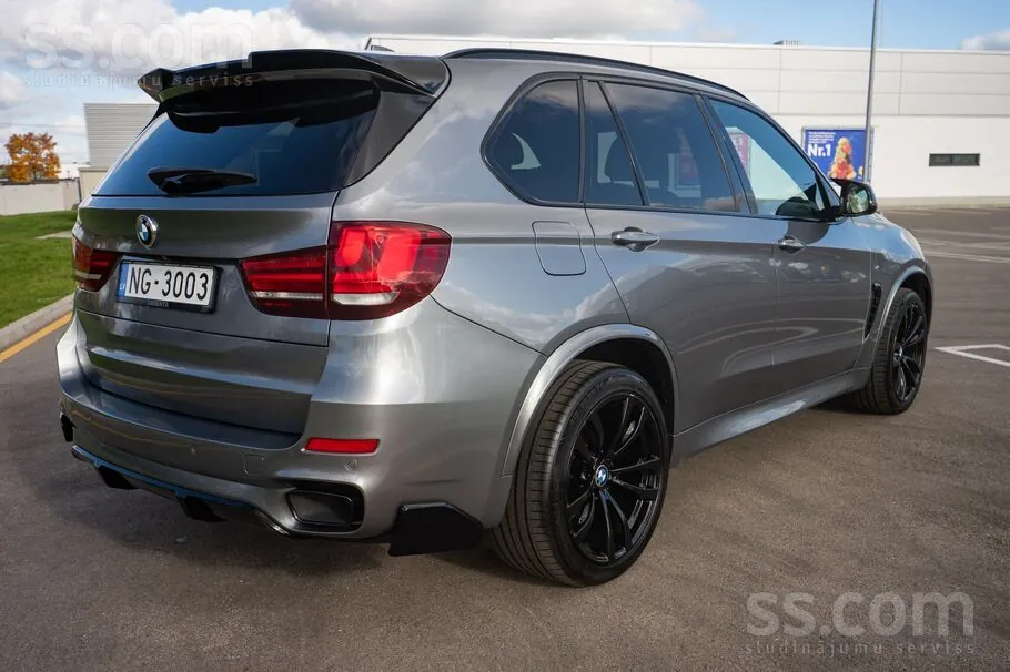 BMW X5 2018 photo 3