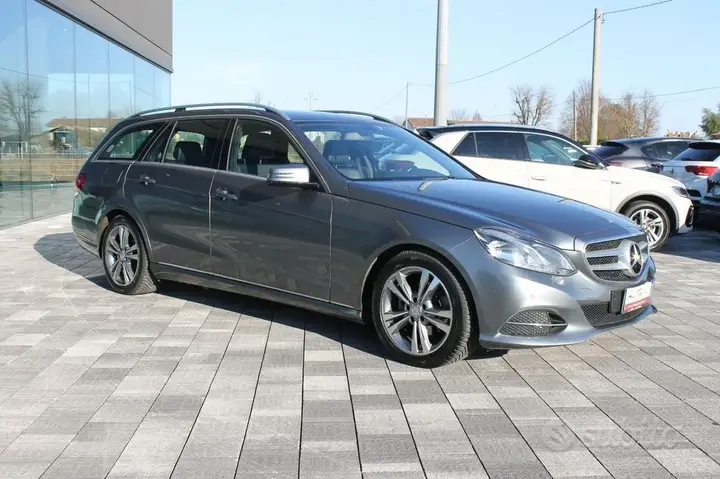 Mercedes-Benz E 200 2015 photo 3