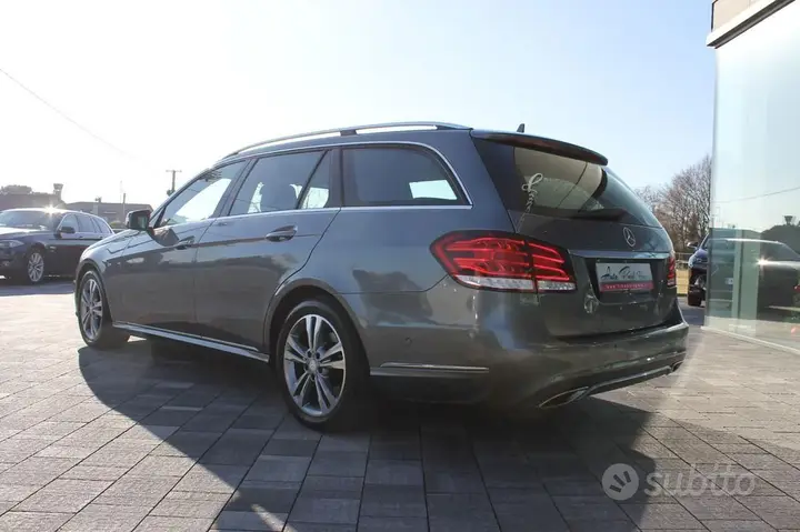 Mercedes-Benz E 200 2015 photo 5