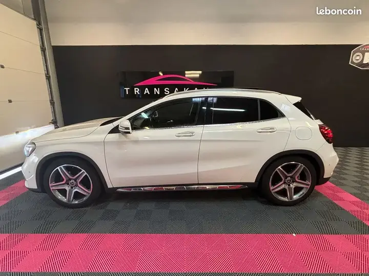 Mercedes-Benz Gla 2019 photo 2