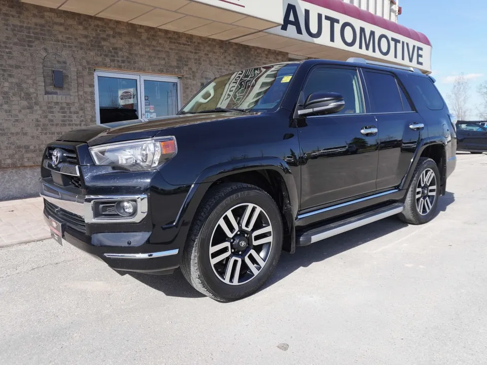 Toyota 4Runner 2023 photo 2