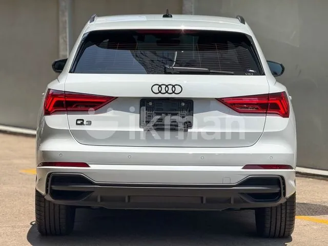 Audi Q3 2025 photo 2