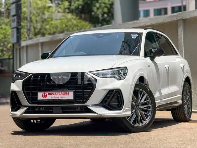 Audi Q3 2025 photo 3
