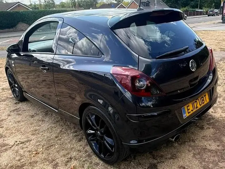 Vauxhall Corsa 2012 photo 5