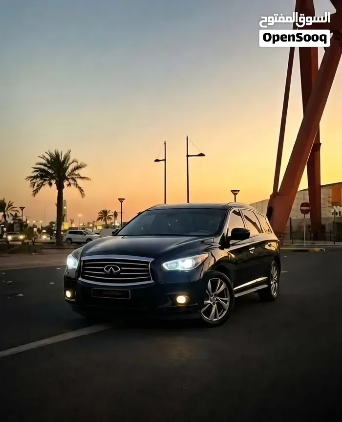 Infiniti Jx35 2013 photo 3