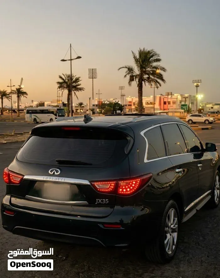 Infiniti Jx35