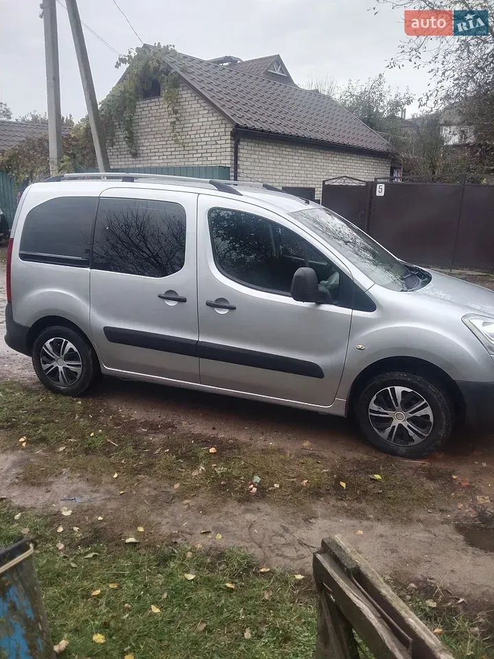 Citroen Berlingo 2011 photo 5
