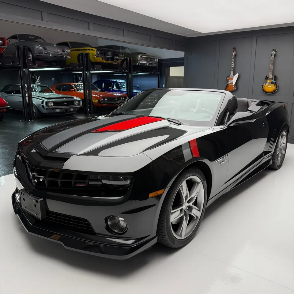 Chevrolet Camaro 2012 photo 2