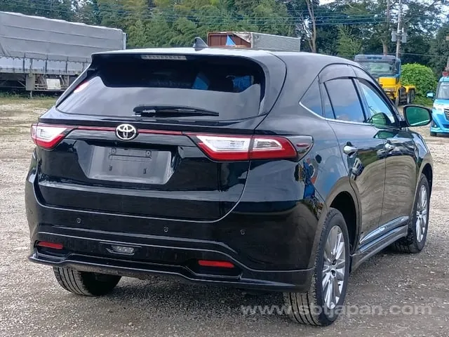 Toyota Harrier 2018 photo 4