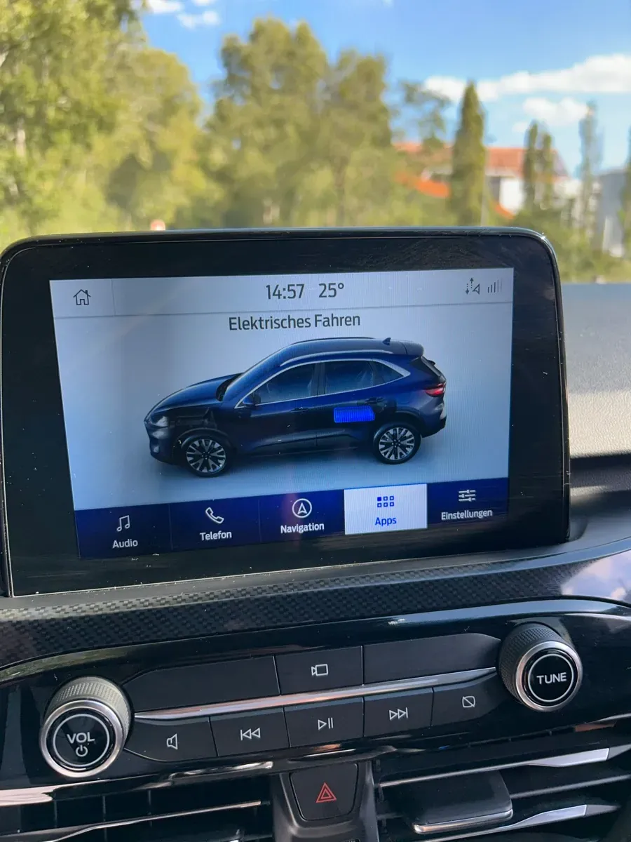 Ford Kuga 2021 photo 3