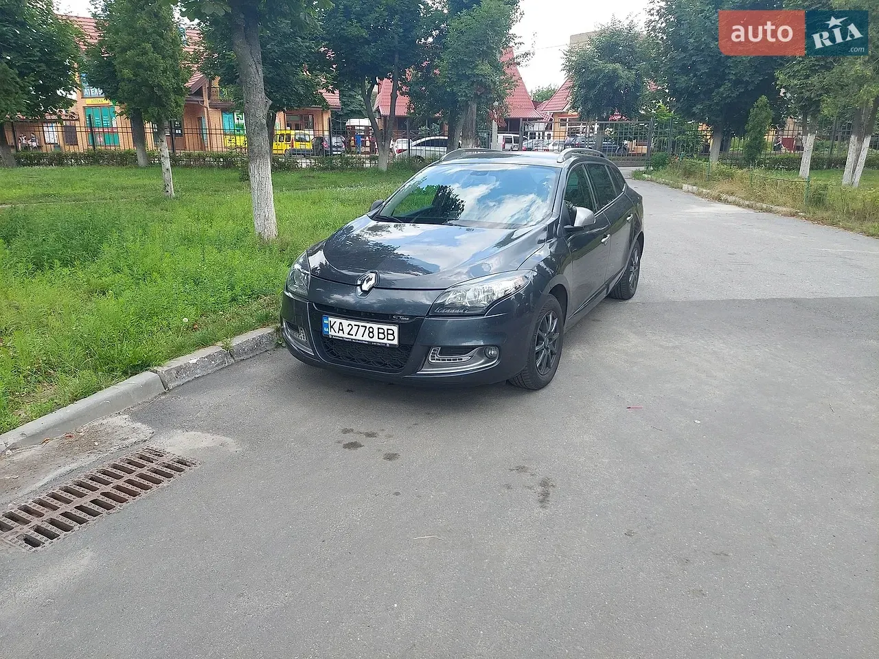 Renault Megane 2012 photo 3