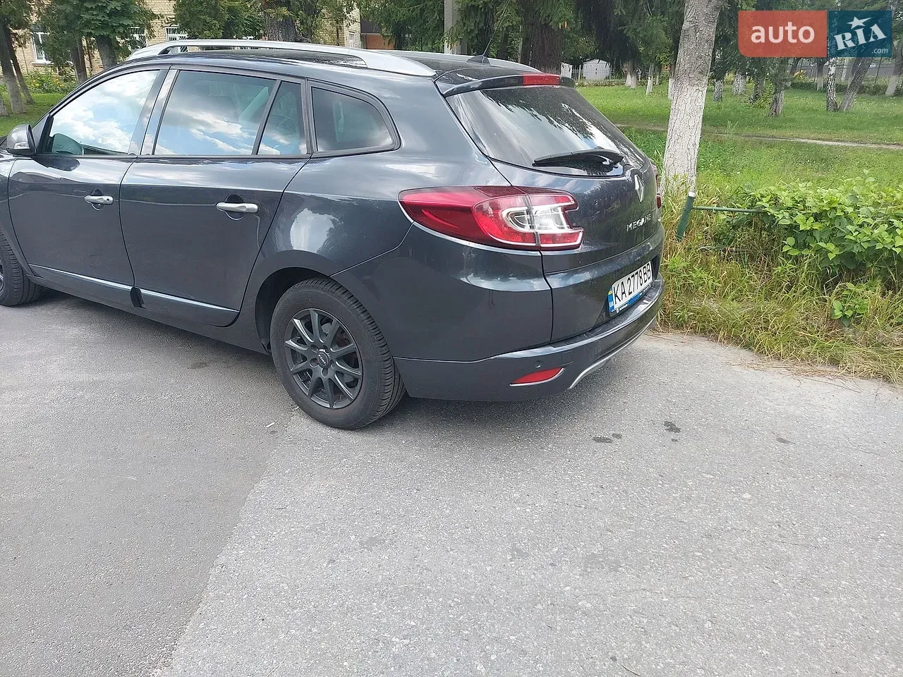 Renault Megane 2012 photo 4