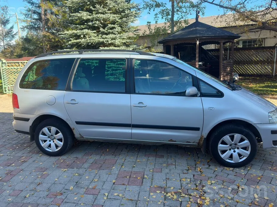 Volkswagen Sharan 2003 photo 4