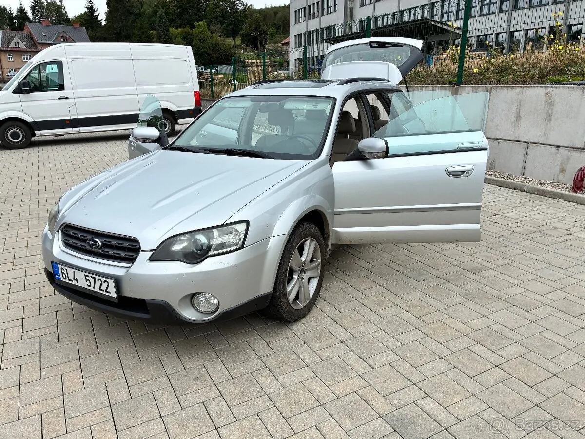 Subaru Outback photo 5