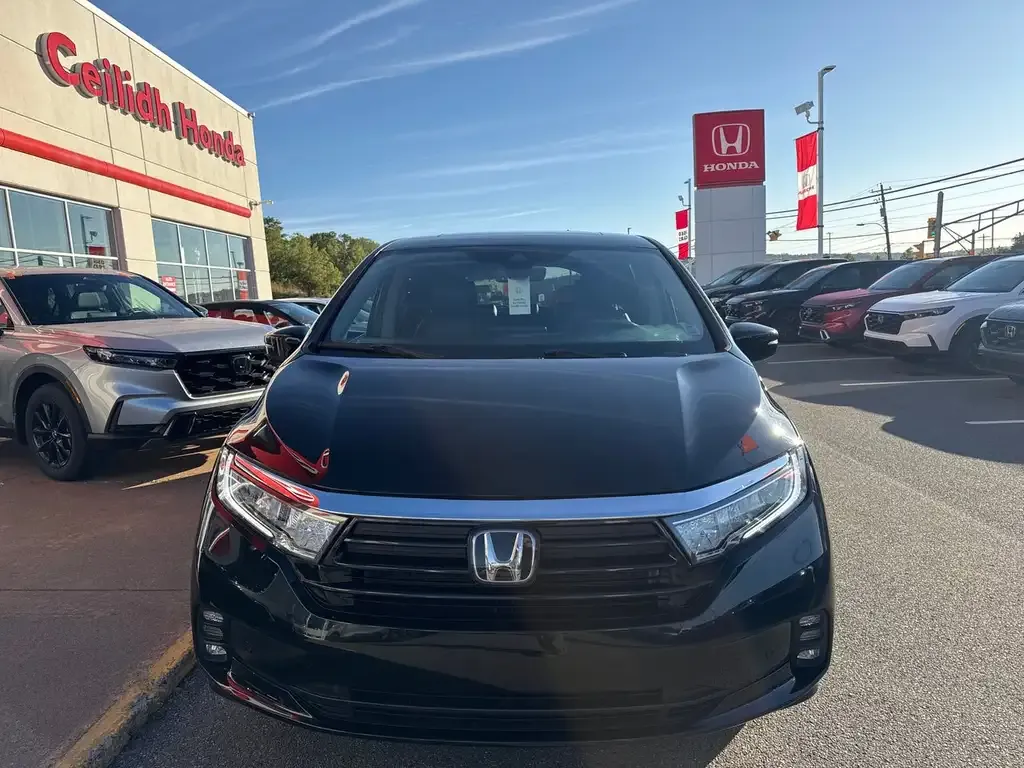Honda Odyssey 2022 photo 2