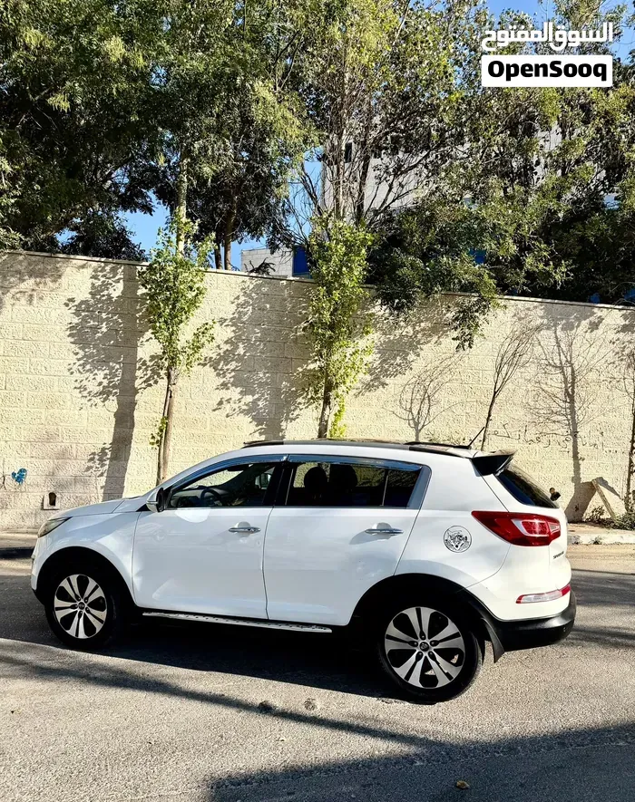Kia Sportage 2013 photo 2