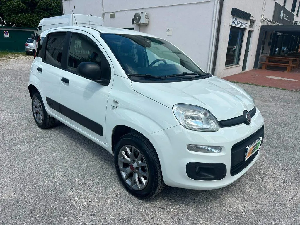 Fiat Panda 2019 photo 2