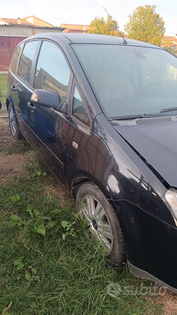 Ford Focus 2006 photo 2