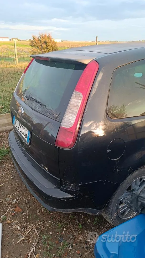 Ford Focus 2006 photo 3