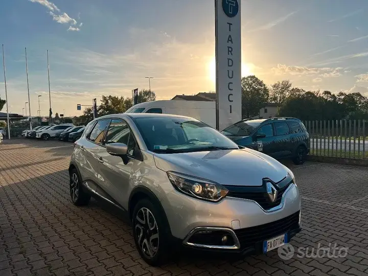 Renault Captur 2015 photo 3