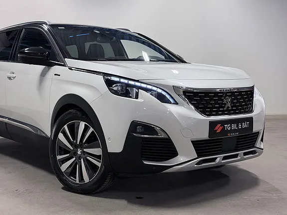Peugeot 5008 2017 photo 2