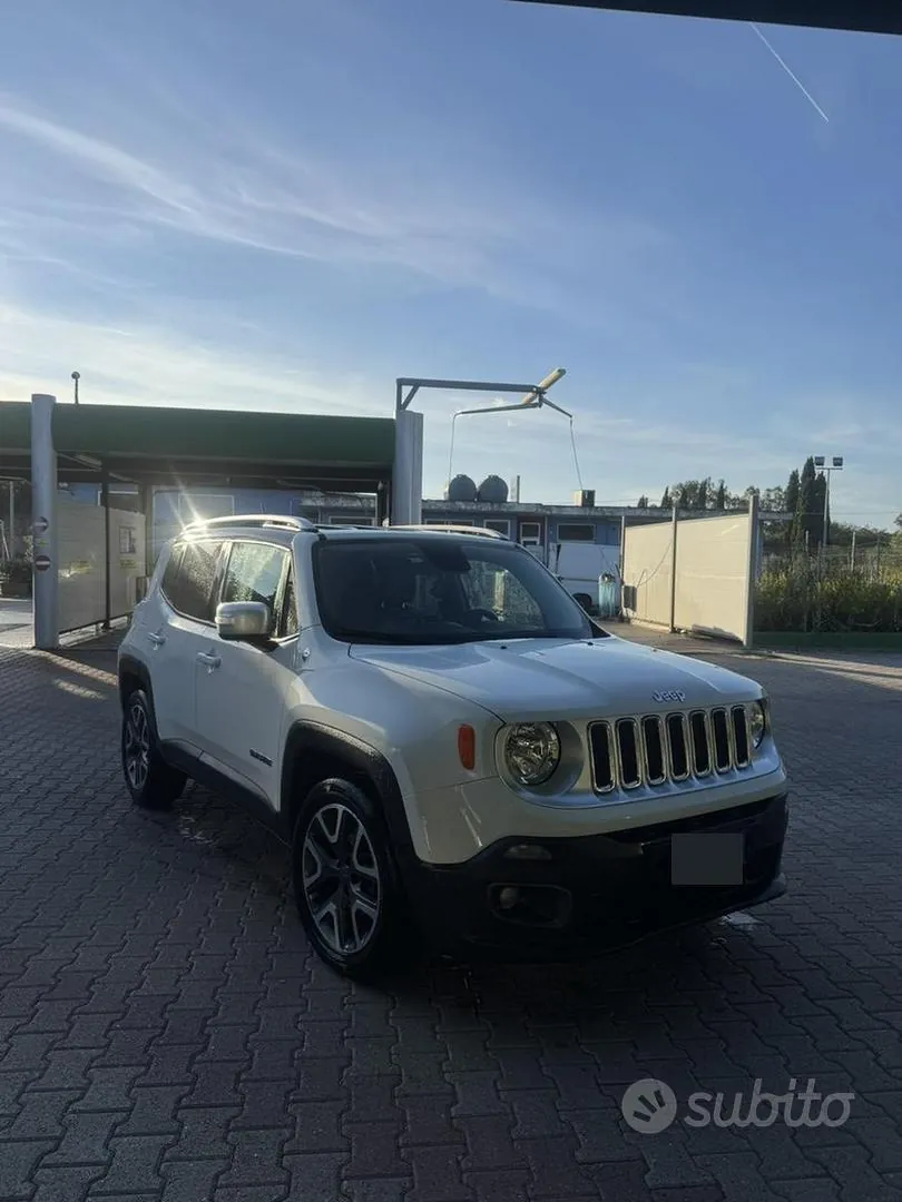 Jeep Renegade 2015 photo 2