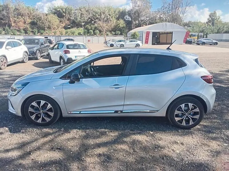 Renault Clio 2023 photo 4