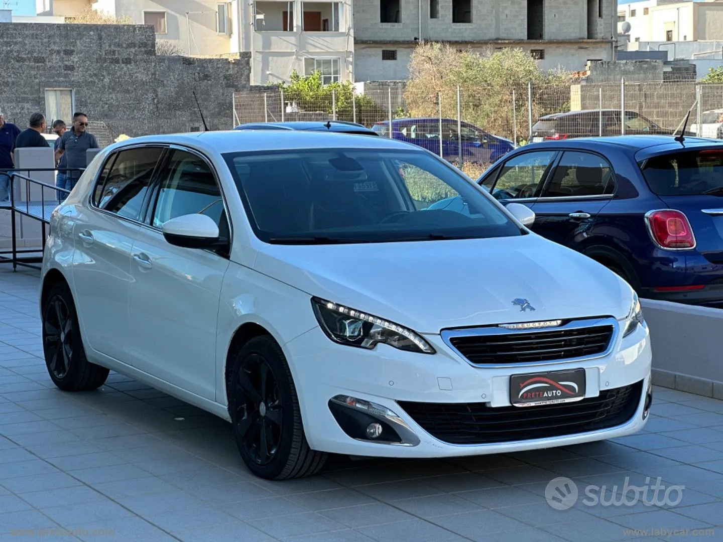Peugeot 308 2015 photo 2