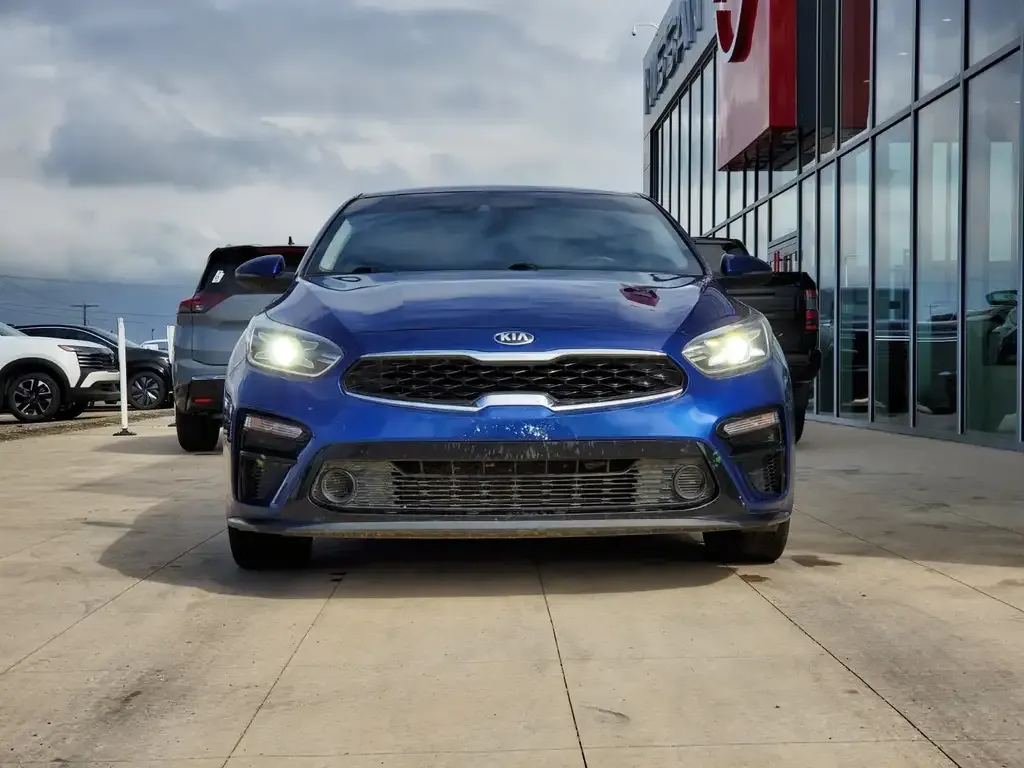 Kia Forte 2021 photo 2