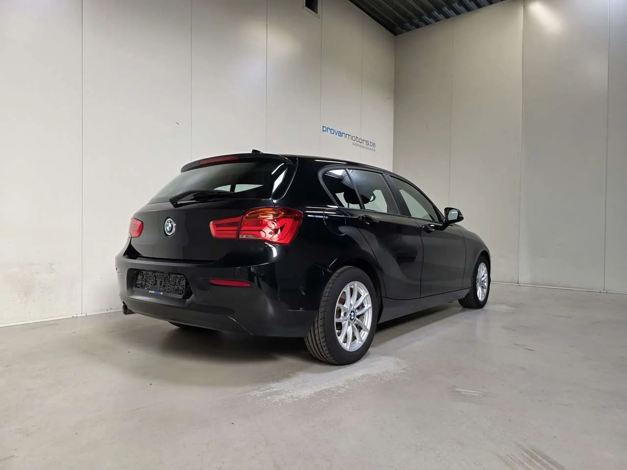BMW 116 I 2018 photo 3