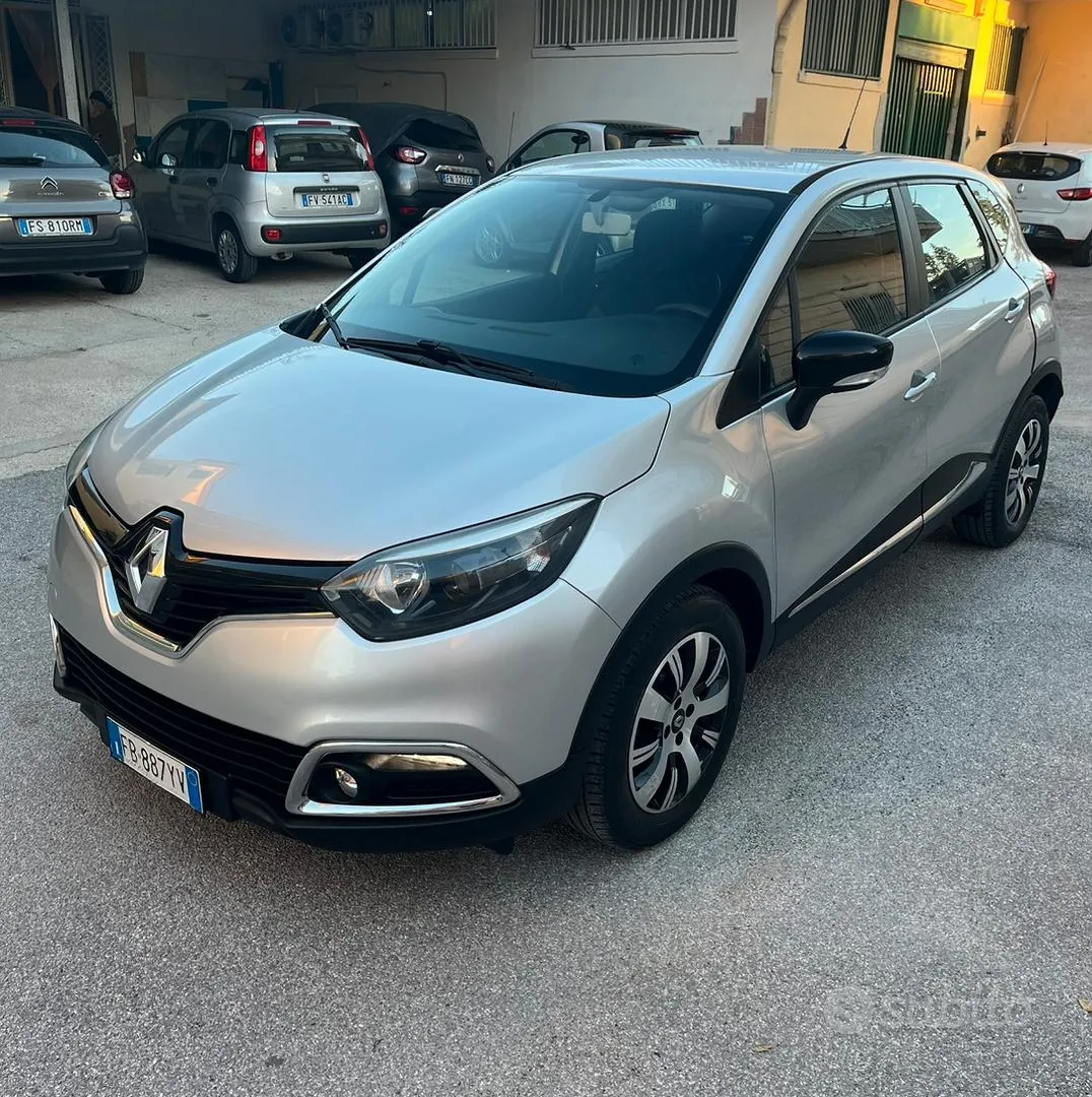 Renault Captur 2016 photo 2