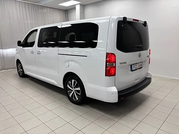 Toyota Proace Verso 2023 photo 3