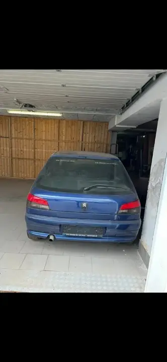 Peugeot 306