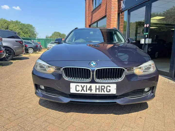BMW 3 Series 2014 photo 2