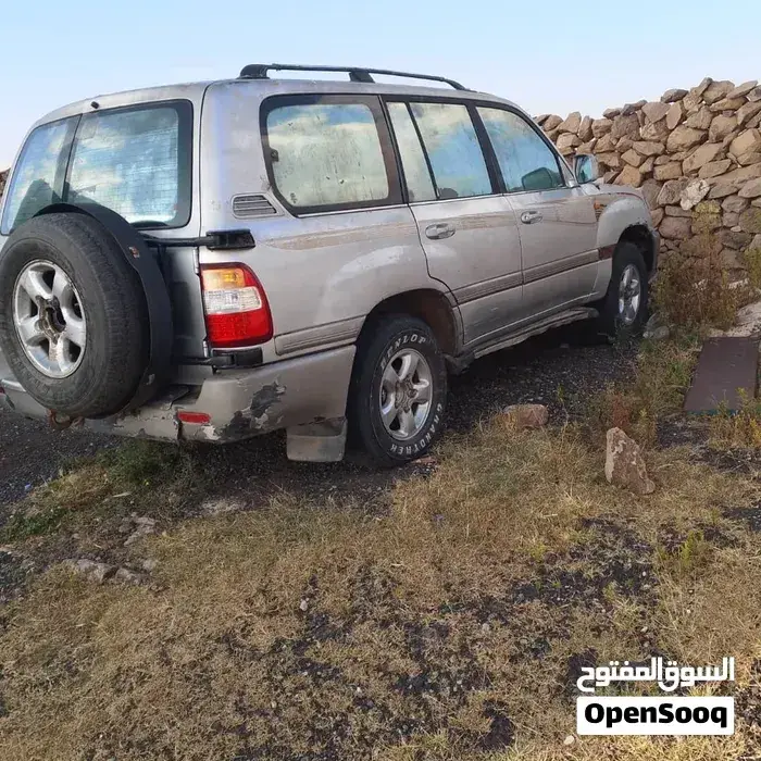 Toyota Land Cruiser 2002 photo 3