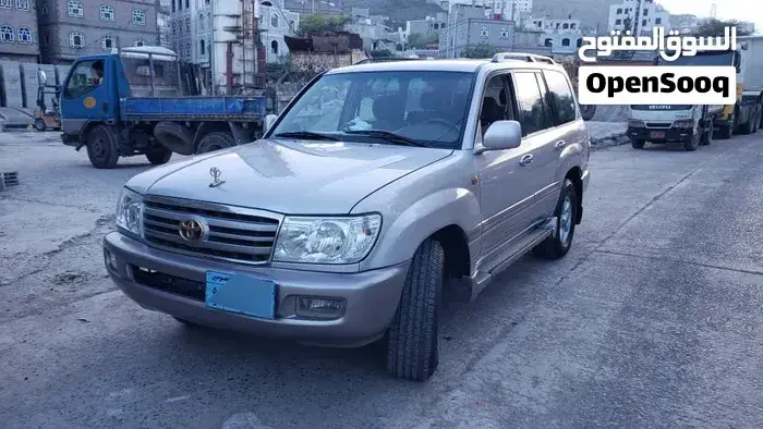 Toyota Land Cruiser 2002 photo 4