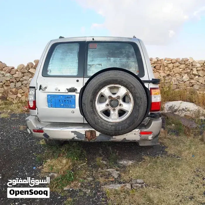 Toyota Land Cruiser 2002 photo 2