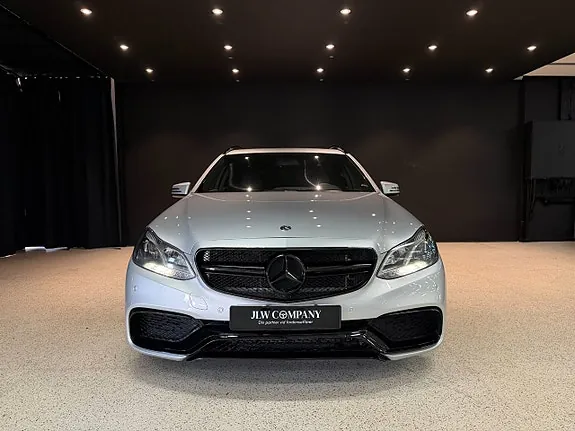 Mercedes-Benz E500 2016 photo 2