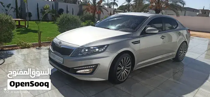 Kia K5 2012 photo 4