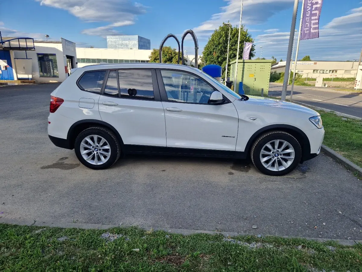 BMW X3 2016 photo 2