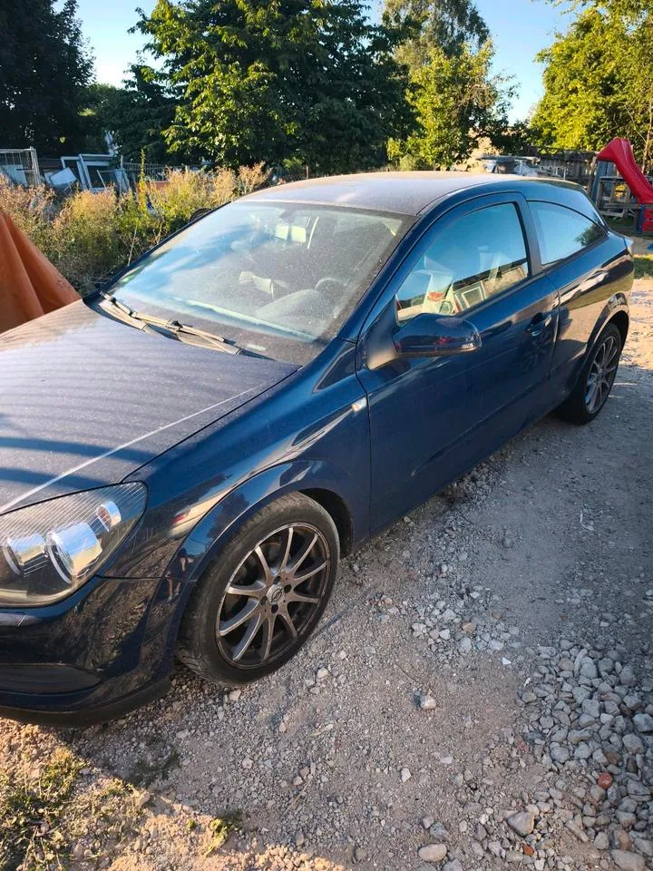 Opel Astra Gtc
