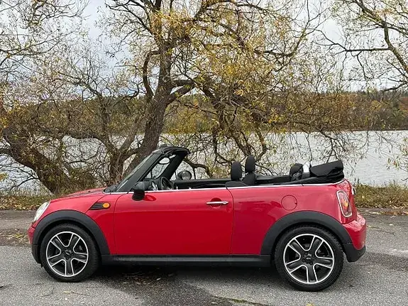 Mini Cooper 2010 photo 2