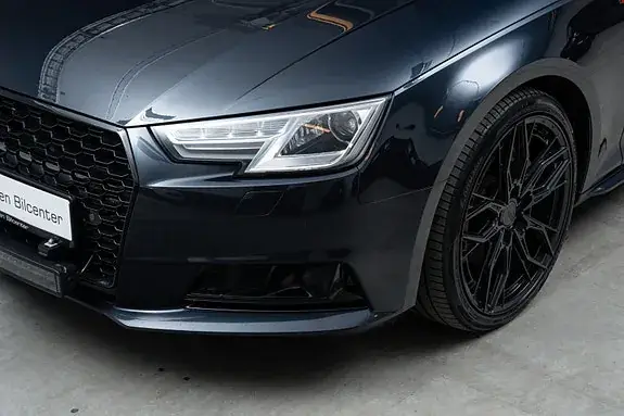 Audi A4 2016 photo 2