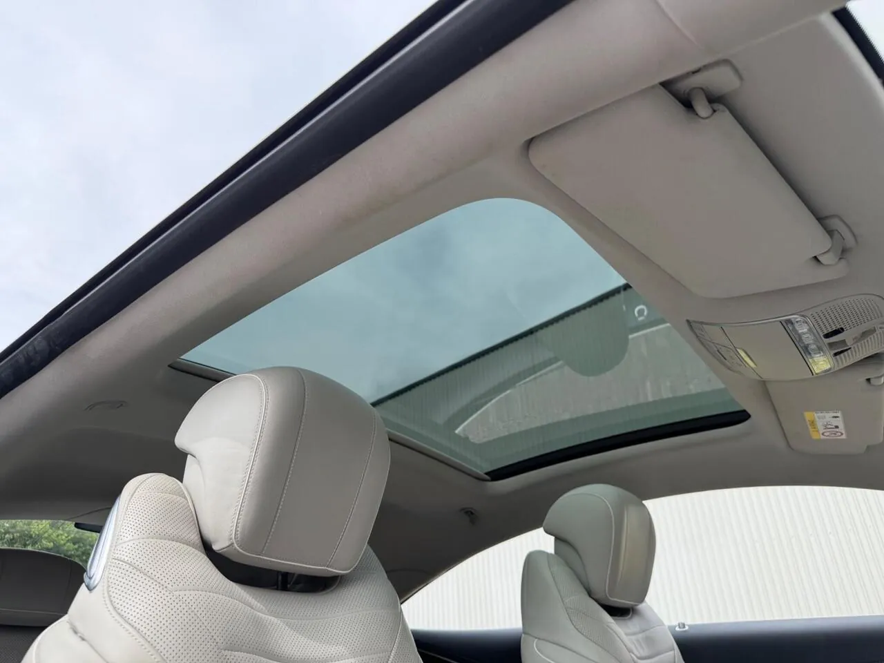 Mercedes-Benz S-Class 2015 photo 2